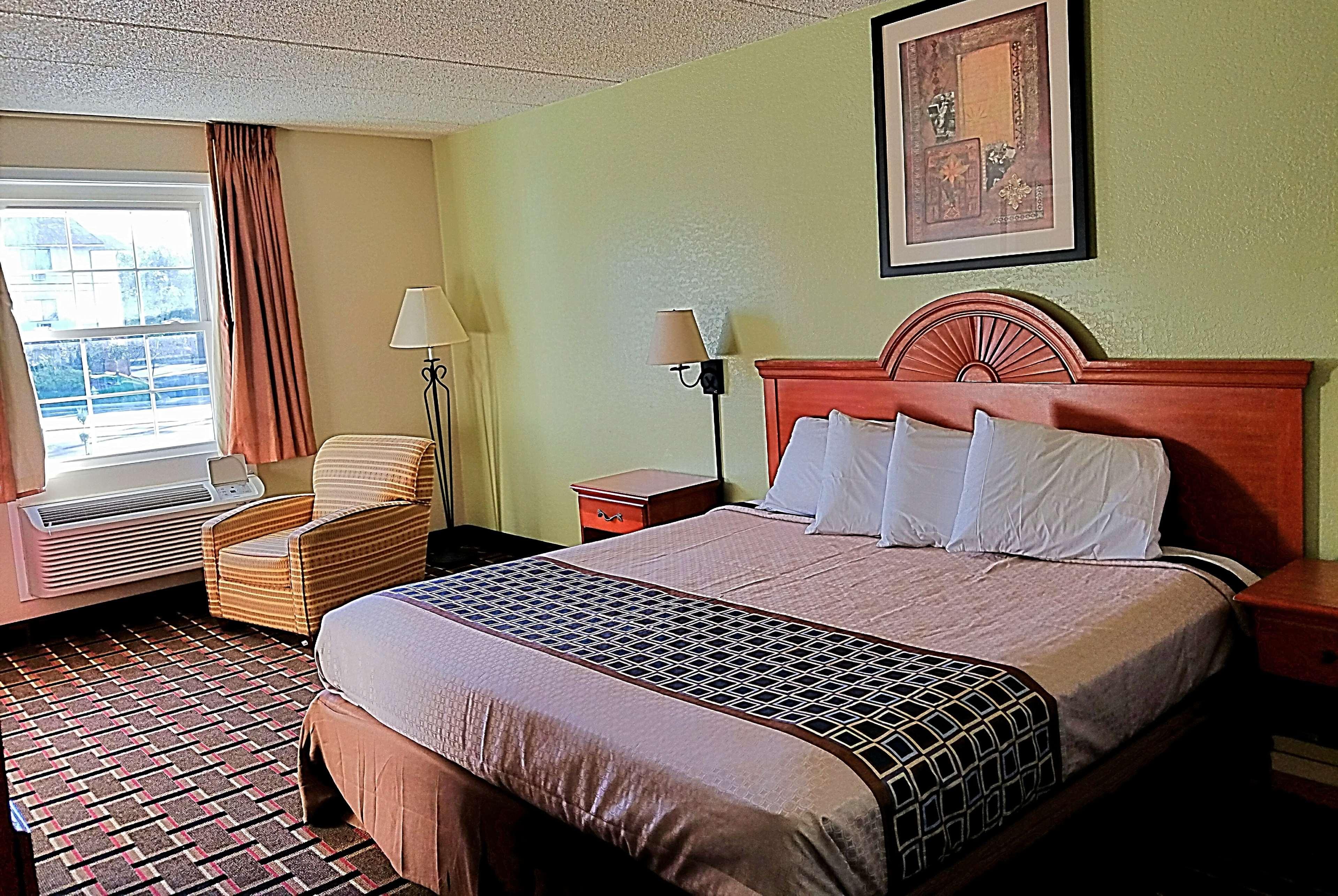 Red Roof Inn Richmond, Va - W Broad St Хенрико Экстерьер фото
