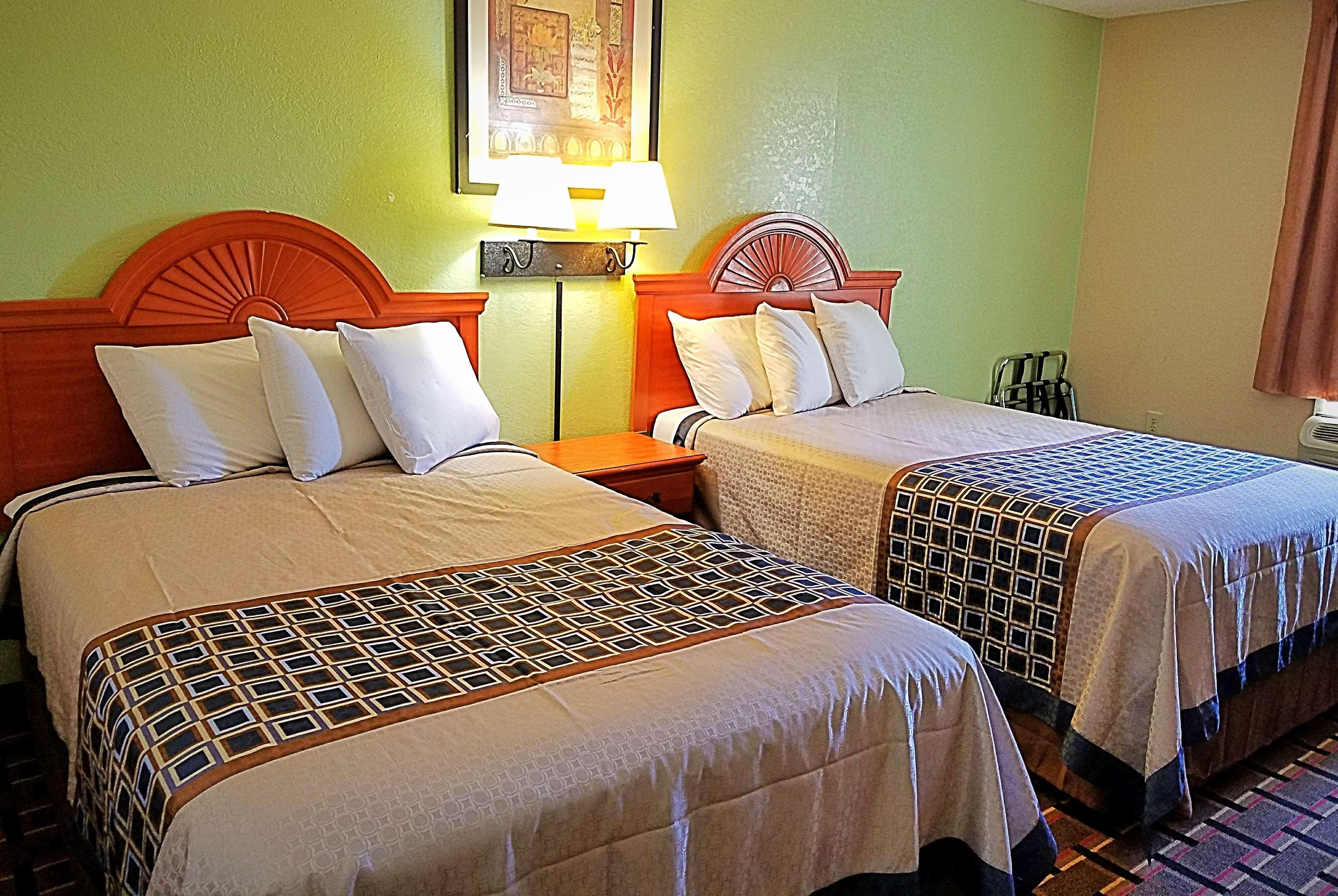 Red Roof Inn Richmond, Va - W Broad St Хенрико Экстерьер фото