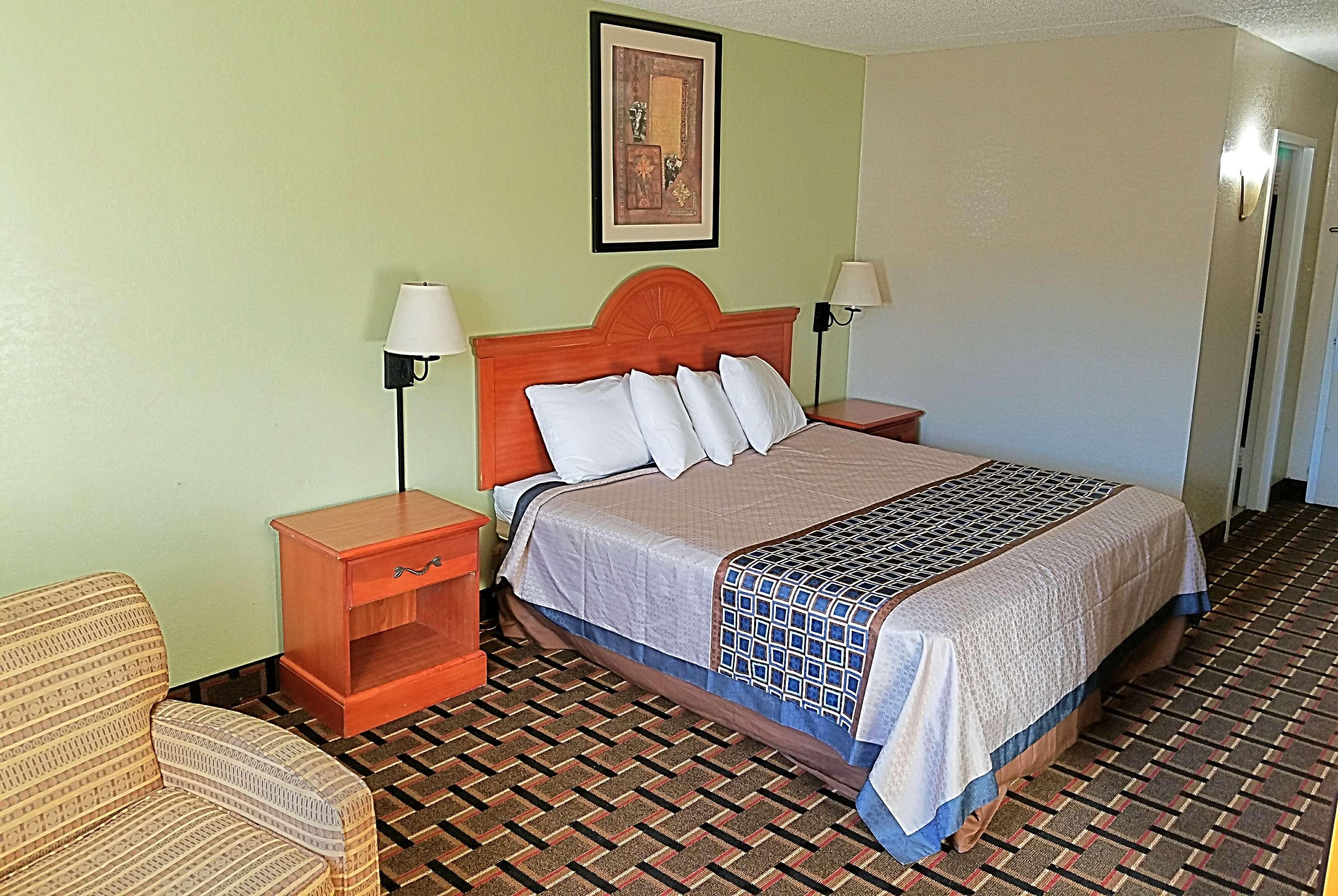 Red Roof Inn Richmond, Va - W Broad St Хенрико Экстерьер фото
